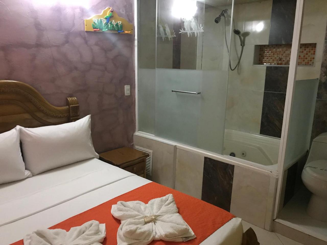 Hotel Las Guacamayas Guatapé 외부 사진