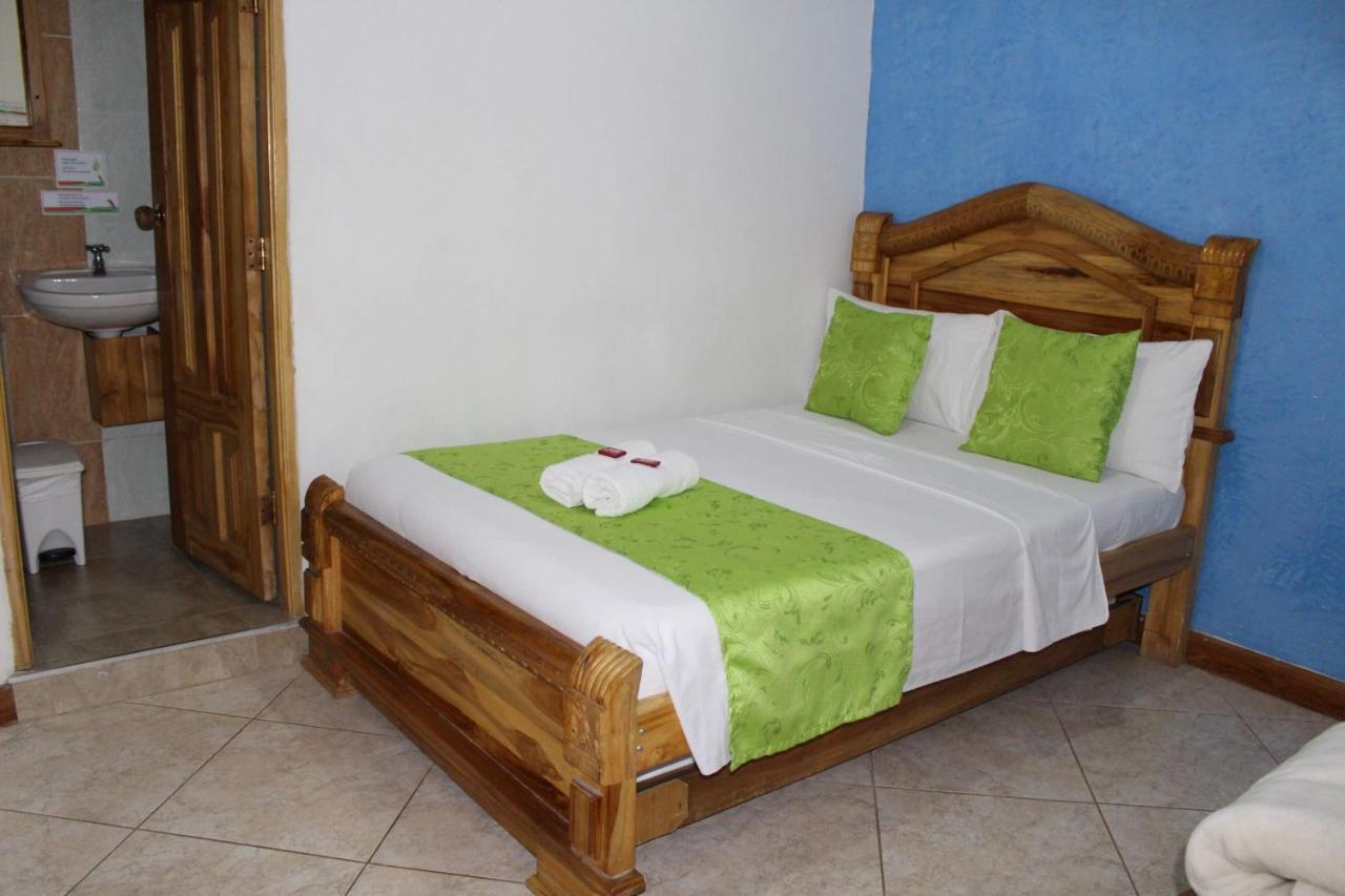Hotel Las Guacamayas Guatapé 외부 사진
